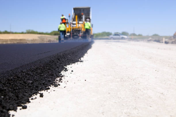 Best Driveway Paving Contractor  in Mannford, OK